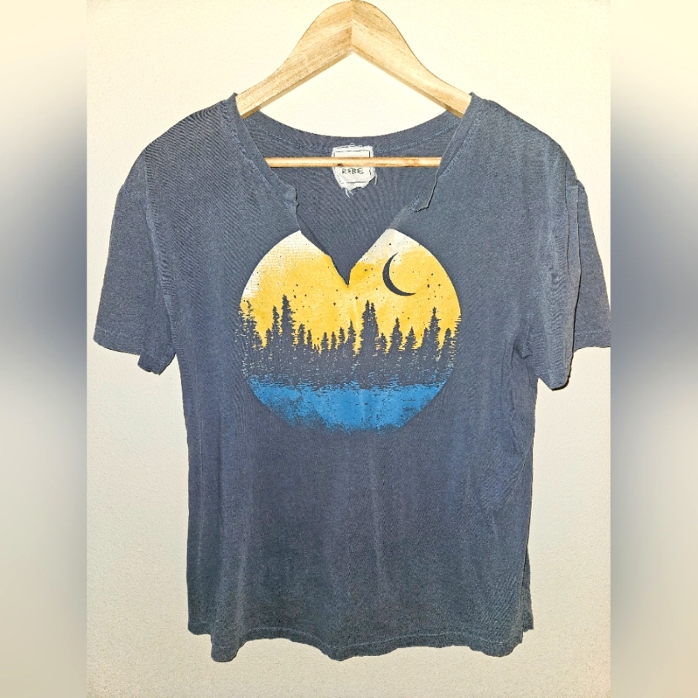 Modish Rebel Short Sleeve V-Slit Tshirt Night Sky with Trees